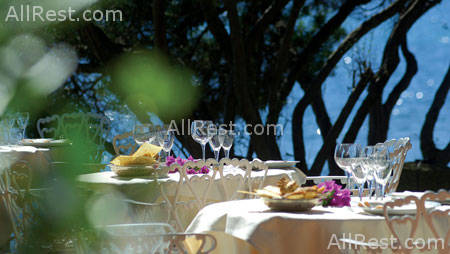 Is Morus Relais 32